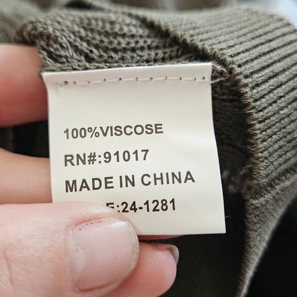 WINWARD Open Knit Camp Collar Button Down Short Sleeve Shirt. Olive. XL NWT - Picture 3 of 16